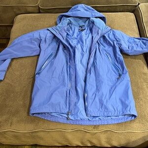 Land’s End water-resistant jacket women’s medium